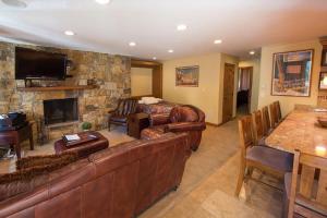 Scorpio Condos Vail Mountain Views