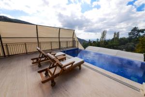 Villa Lucida - Islamlar Town - Villas with Private Pool, Nature Views and Sea Serenity