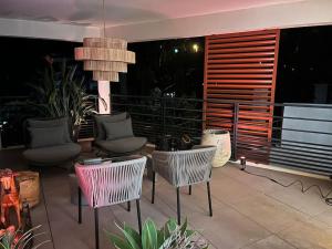 Horizon Bay - Pool - Fitness Room - Terrace