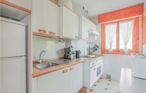 Lovely Apartment In La Azohia With Wifi