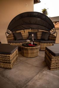 Appartements Love industrie & spa - Suite Romantique en Alsace - Terrasse et garage : photos des chambres