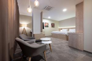 Executive Double or Twin Room with Extra Bed Available room in Hotel reStart ****