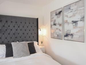 Fore Street House - Apartment 3