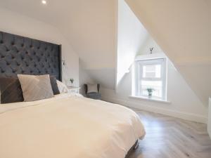 Fore Street House - Apartment 3