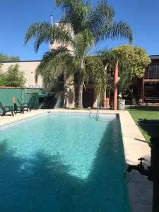 Hotel Cristobal de Colón - 阿尔米隆温泉