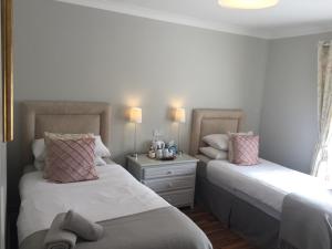 Coral Gables Guesthouse & Campsite