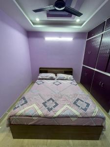 Servostay Furnished 3 BHK in Prime Location Near Arilova - 3rd Floor
