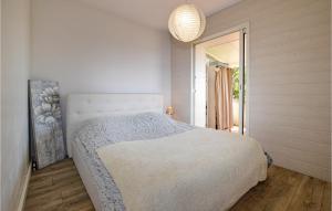Maisons de vacances Nice Home In Poggio Mezzana With Wifi And 3 Bedrooms : photos des chambres