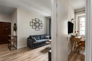 Lorenzo Mavili Suite