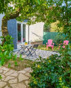 Charmant studio avec grand jardin, proche des plages - Parking gratuit - WIFI