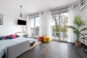 Appartements Lyon Cite-La suite Passerelle avec balcon-Caluire : photos des chambres