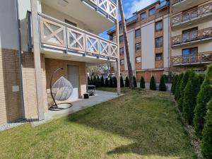 Spacious apartment with private terrace and garden, Mielno