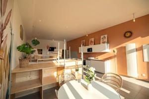 Appartements Loft/Jacuzzi L'instant : photos des chambres