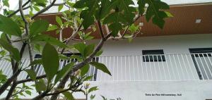 Phòng Deluxe Giường Đôi Có Ban Công (Deluxe Double Room with Balcony)