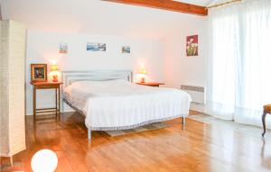 Maisons de vacances 3 Bedroom Lovely Home In Hendaye : photos des chambres