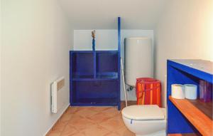 Maisons de vacances 3 Bedroom Lovely Home In Hendaye : photos des chambres