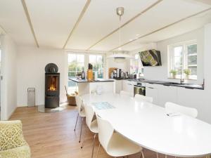 6 person holiday home in Kalundborg-By Traum