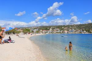 Seaside apartments with a swimming pool Sevid, Trogir - 21163