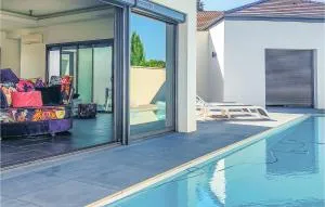 3 Bedroom Beautiful Home In Lons - Larom