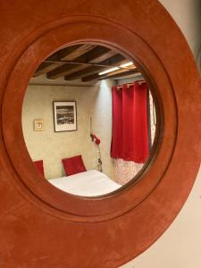 San Marco Orange Nest