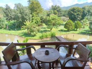 เรือนแฝด Brook view