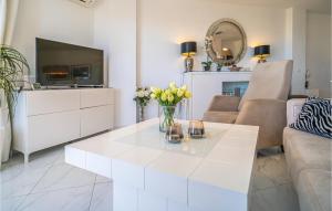 Nice Apartment In Riviera Del Sol