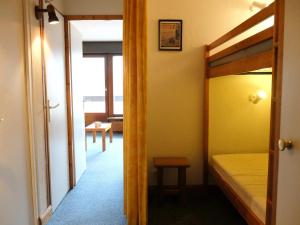 Studio lumineux avec balcon, accès direct aux pistes, animaux acceptés - FR-1-502-495