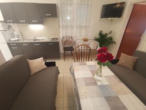 Ferienwohnung in Crikvenica mit Grill und Garten