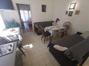 Ferienwohnung in Crikvenica mit Grill und Garten