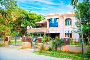 Divine Luxury Villa - Tirupati
