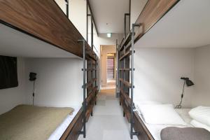 Shinosaka private house for 16ppl