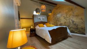 Villas luxury Villa marie emeraude proche paris jacuzzi et jardin : photos des chambres