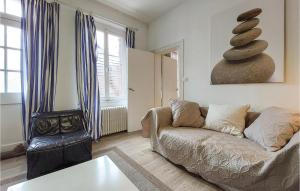 Appartements Stunning Apartment In Eu With Wifi And 1 Bedrooms : photos des chambres