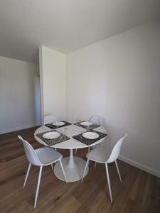 Appartements Bas de Villa au Calme : photos des chambres