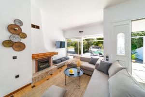 Ixian Bliss Pool Villa