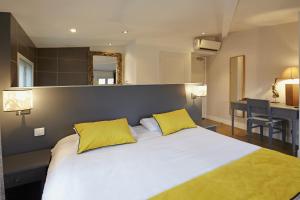 Hotels Hotel St Sernin : photos des chambres