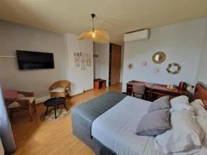 Hotel Restaurant La Traverse - Saint-Cybranet