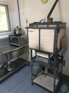 Private Nature Retreat wBrick Oven & Hiking