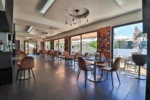 Hotels Hotel & Restaurant Perla Riviera : photos des chambres