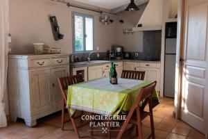 Maisons de vacances Charmant Gite Mazet Lo Garric : photos des chambres