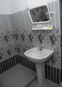 Trinco Relax Hut