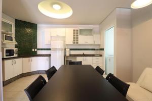 Apto com banheira para banho relaxante - HB67F