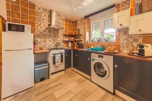 Luxury 2 bedroom Garden Apartment