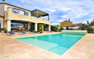 Appartements Awesome Apartment In Flaux With Outdoor Swimming Pool, 1 Bedrooms And Wifi : photos des chambres