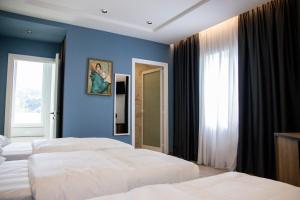 Hotel Blini