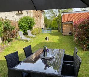 Gîte du Rossignol à 5 minutes du Château de la Citardière et à 14 minutes du Château de Bourneau