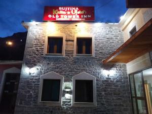 Kulla e Vjeter (Bar Restaurant, Guesthouse, Parking and Camping)