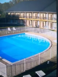 T2 avec piscine aux portes d'Honfleur - 埃屈埃莫维尔