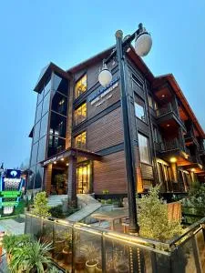 Inanlar Garden Hotel & Bungalow - 乌宗