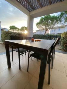 Ma paillote a LOZARI 68 pers vue mer avec piscine